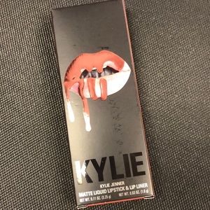 Kylie Lip Kit